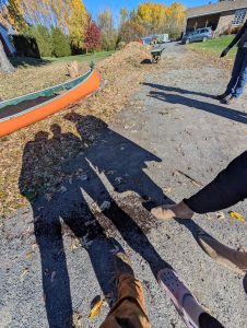 Jardins Localeaf Gardens (Canoe Planting)